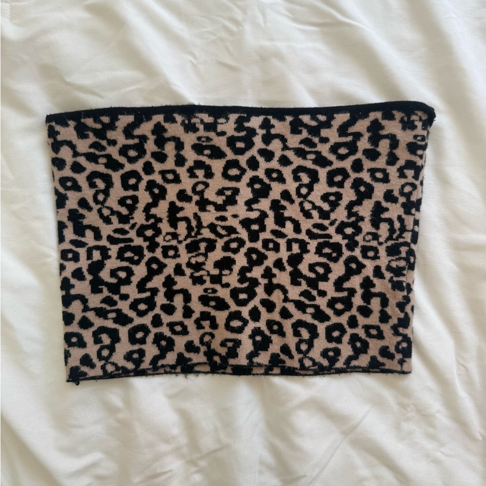 Leopard Print Women's Crop-top